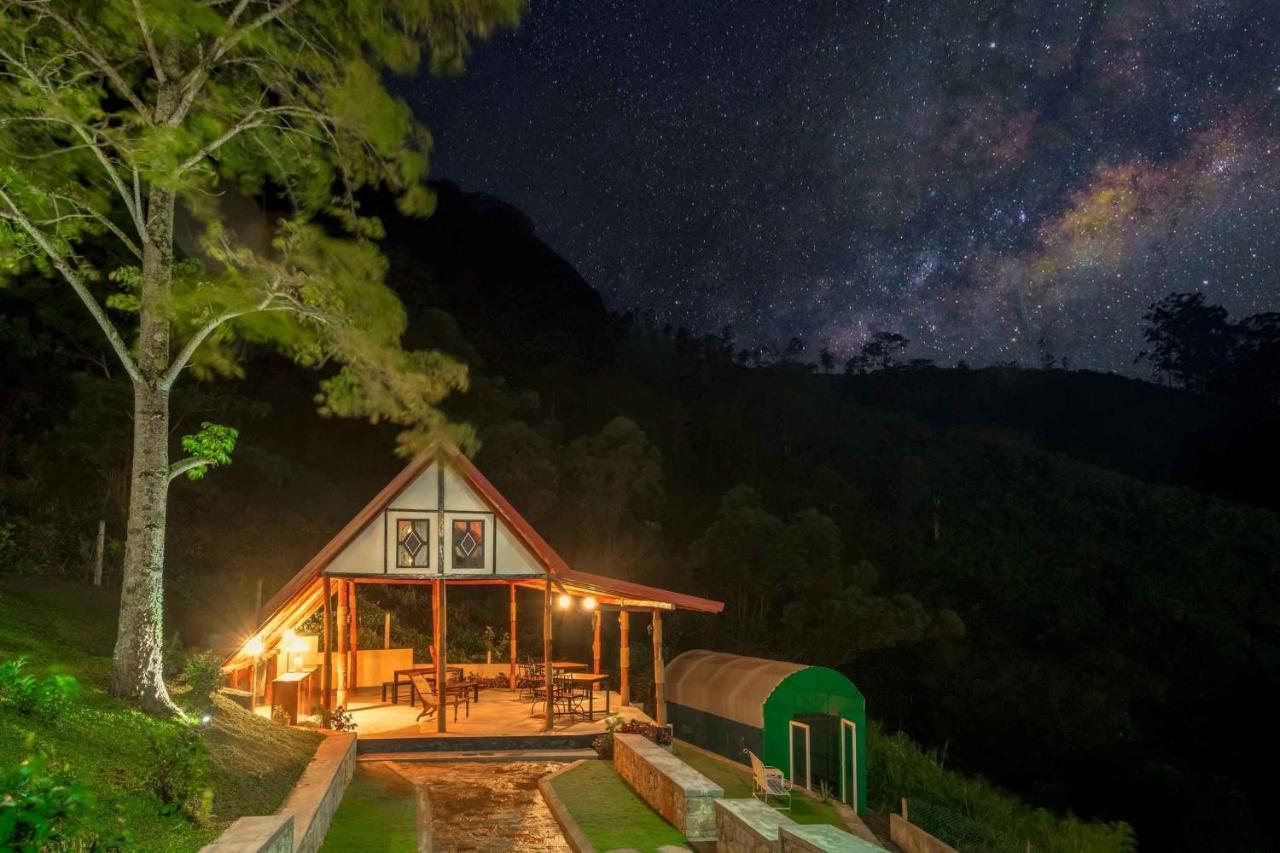 נוארה אליה Floating Mountain Villa מראה חיצוני תמונה